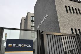 Europol: «Αυξάνεται ο κίνδυνος τρομοκρατικών χτυπημάτων στην Ευρώπη»