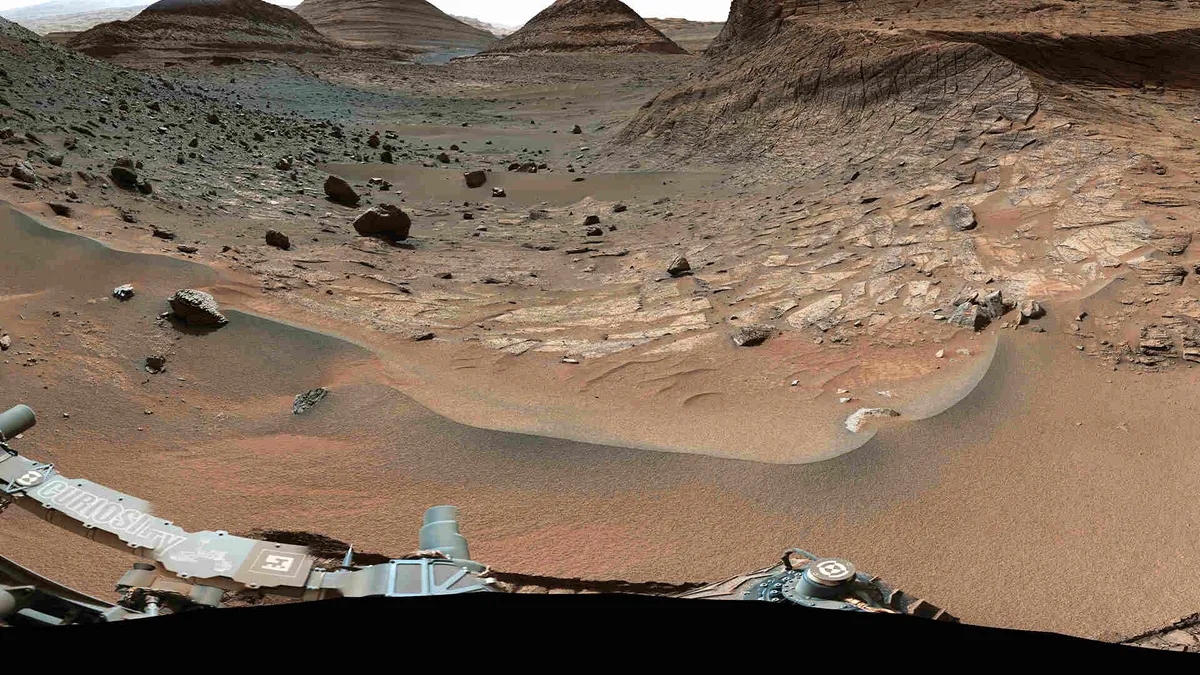 NASA: Το Curiosity Rover κατέγραψε εντυπωσιακές εικόνες από μια περιοχή-κλειδί στον Άρη