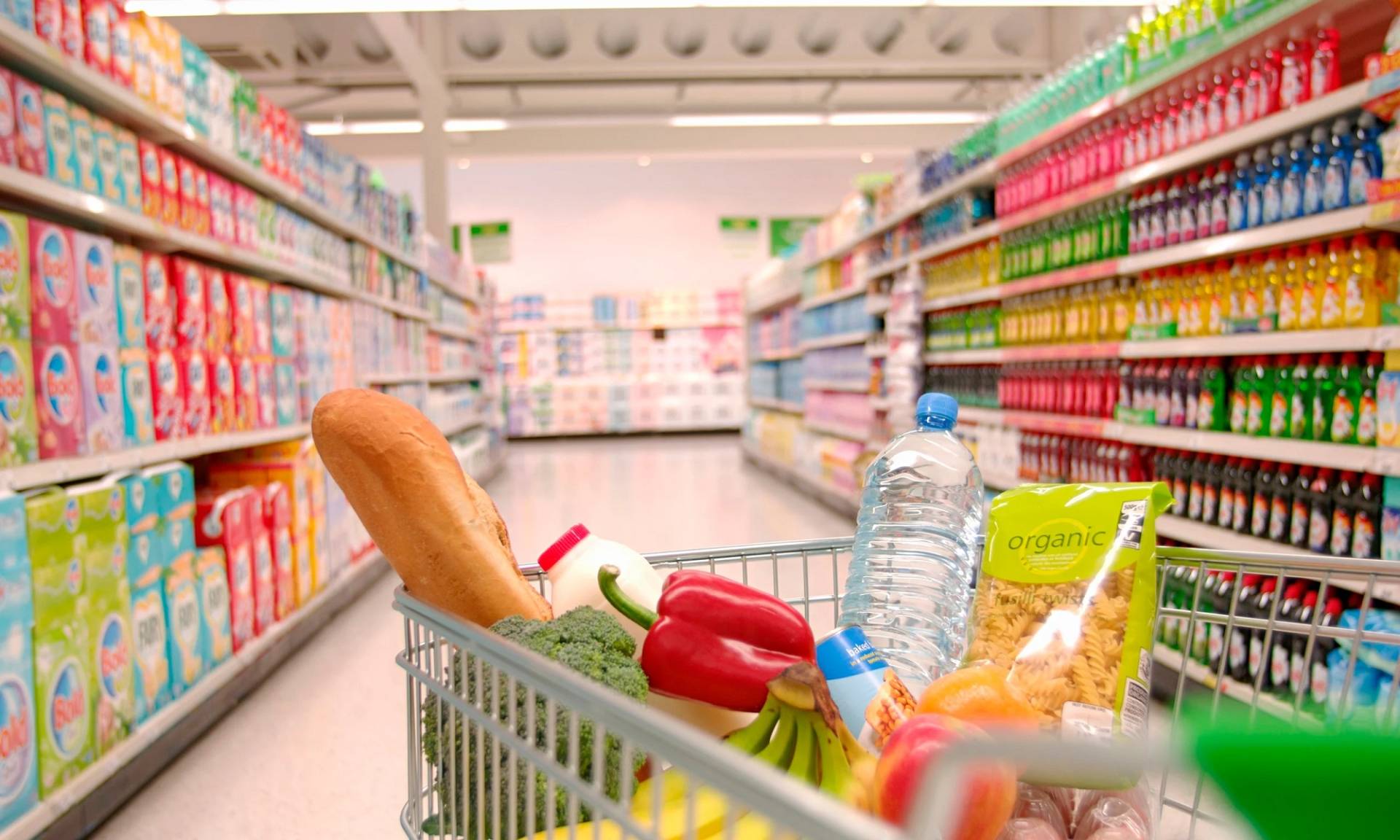 «Καλάθι του νοικοκυριού»: Ποιά προϊόντα ευρείας κατανάλωσης περιλαμβάνει – Τι λείπει
