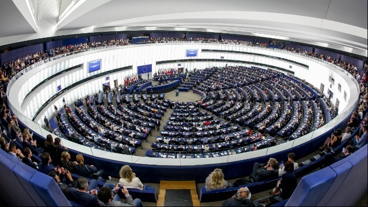 Ευρωκοινοβούλιο: Δεκαπέντε επιπλέον έδρες για 12 κράτη &#8211; μέλη της ΕΕ