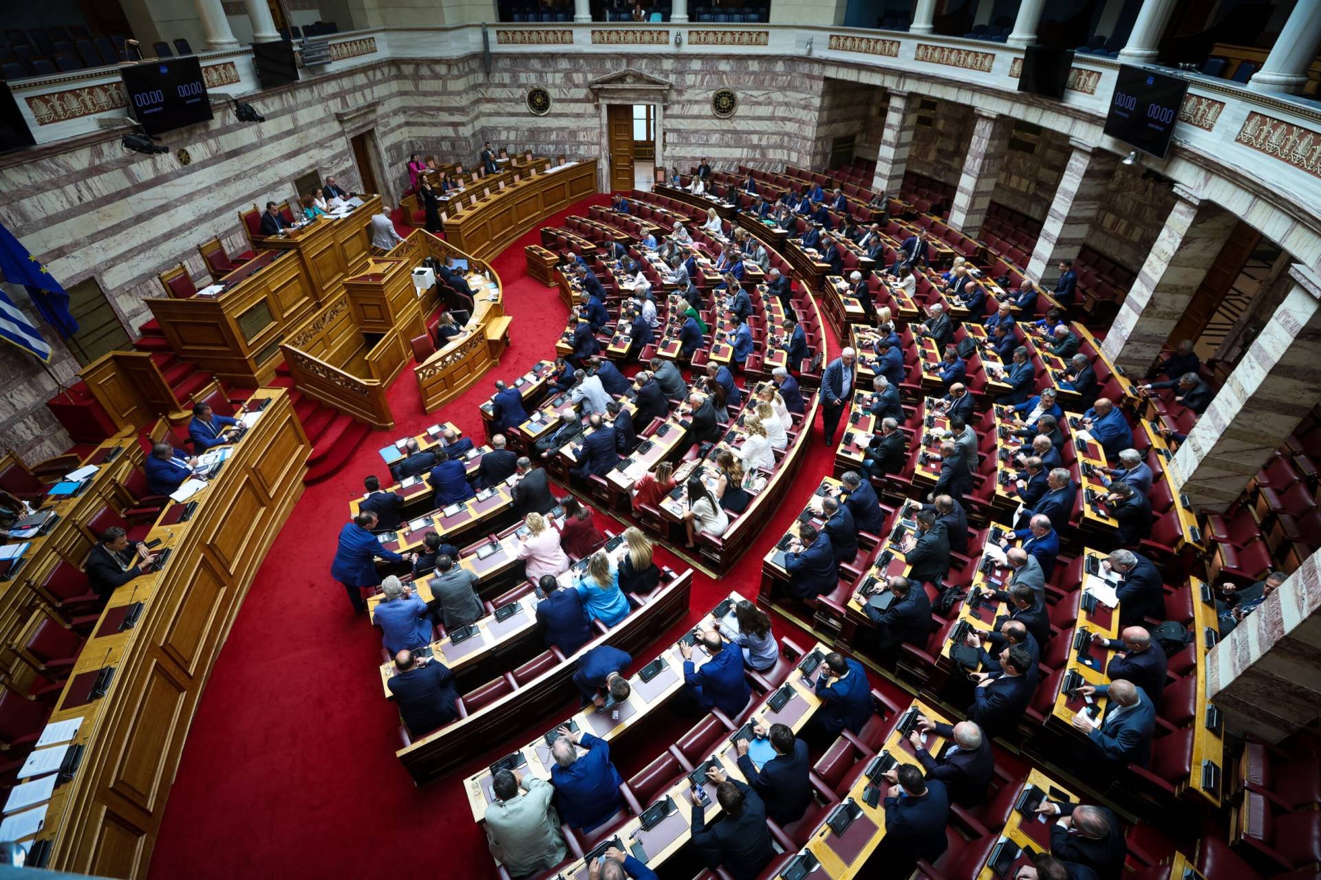 Βουλή – εργασιακό ν/σ: Αίτημα ονομαστικής ψηφοφορίας κατέθεσε και ο ΣΥΡΙΖΑ