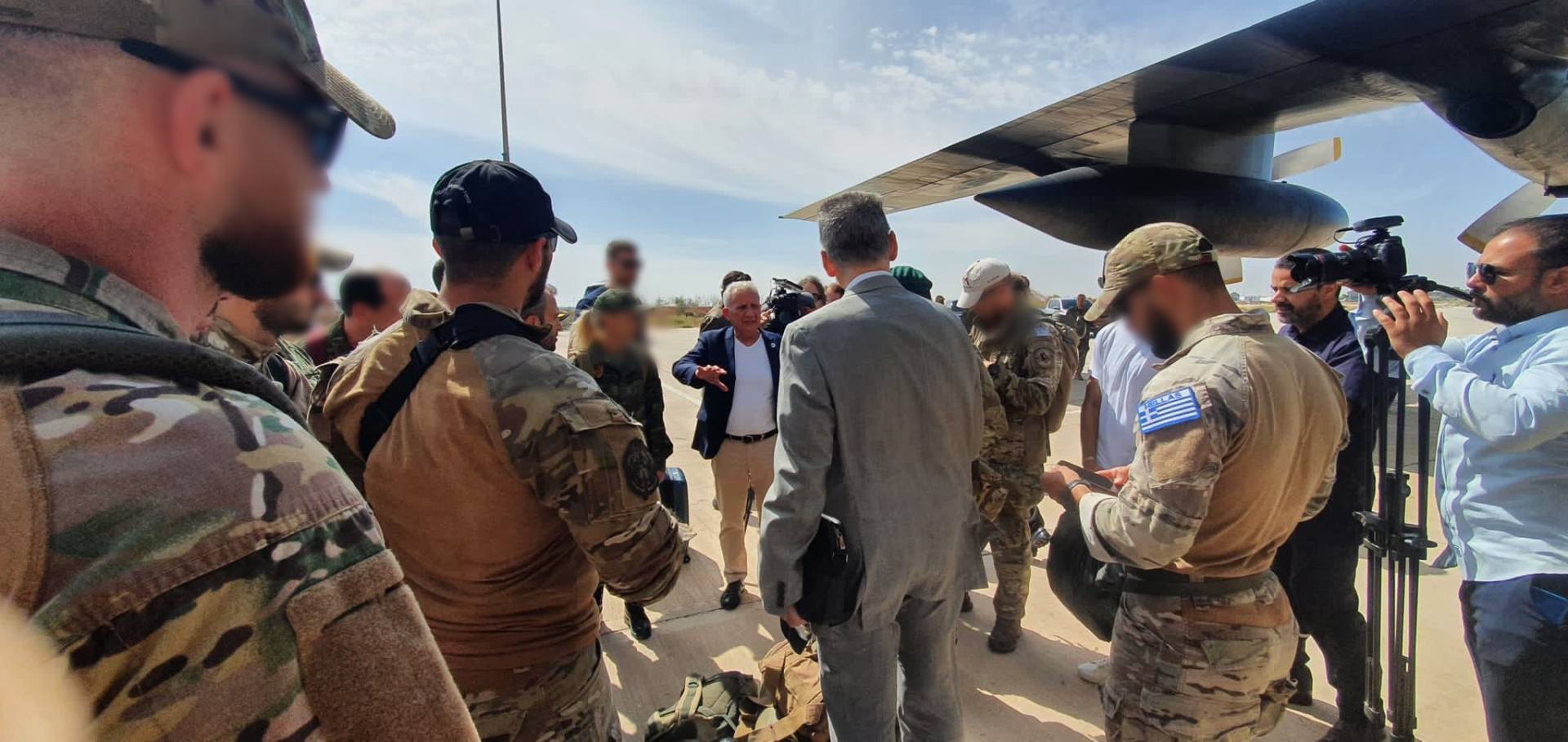 Nτοκουμέντο: Η άφιξη της ελληνικής αποστολής στη Λιβύη λίγα λεπτά πριν από την τραγωδία