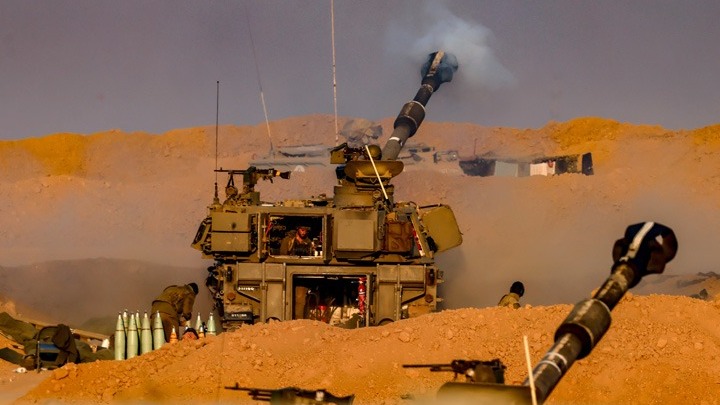 Οι ισραηλινές δυνάμεις προελαύνουν στο νότιο τμήμα της Λωρίδας της Γάζας
