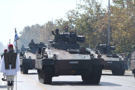 28η Οκτωβρίου – Βίντεο: Εντυπωσίασαν στην στρατιωτική παρέλαση της Θεσσαλονίκης τα σύγχρονα άρματα μάχης τύπου Leopard 1 και 2