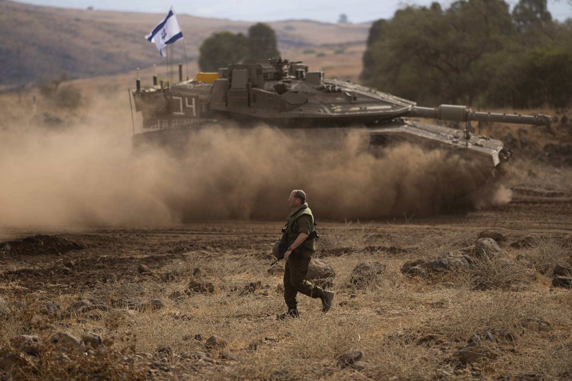 Ισραηλινός υπ. Άμυνας: «Δεν θέλουμε πόλεμο στο βόρειο μέτωπο, αν η Χεζμπολάχ δείξει αυτοσυγκράτηση θα σεβαστούμε την κατάσταση»