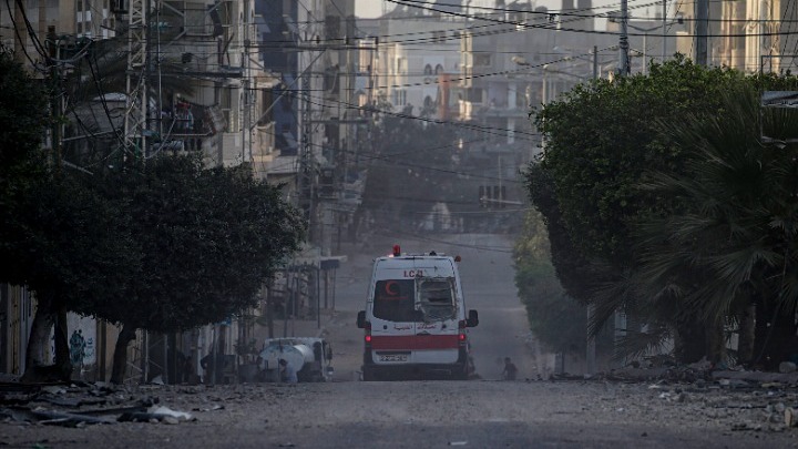 Washington Post: 13 Ισραηλινοί όμηροι μεταφέρονται έξω από τη Λωρίδα της Γάζας