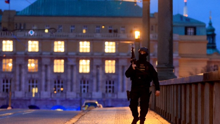 Πράγα: Πολυάριθμοι νεκροί και τραυματίες μετά από ένοπλη επίθεση