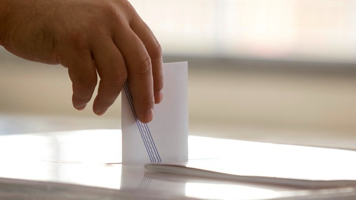 Δημοσκόπηση Interview: Έως 35% η ΝΔ στην εκτίμηση ψήφου για τις ευρωεκλογές