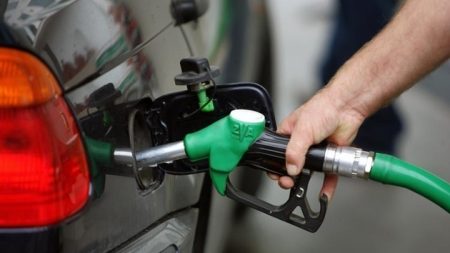 Κατακόρυφη αύξηση των τιμών της βενζίνης