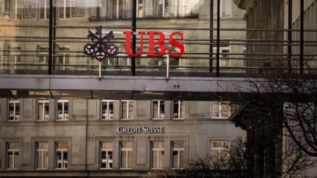 UBS: Οι λόγοι που τελειώνει η κυριαρχία των αμερικανικών μετοχών και &#8220;ανθίζει&#8221; η Ευρώπη
