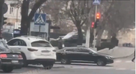 screenshot 2024 03 06 at 14 55 47 Επίθεση στην αυτοκινητοπομπή Ζελένσκι στην Οδησσό με ρωσικό πύραυλο Κοντά στην ελλ[...]