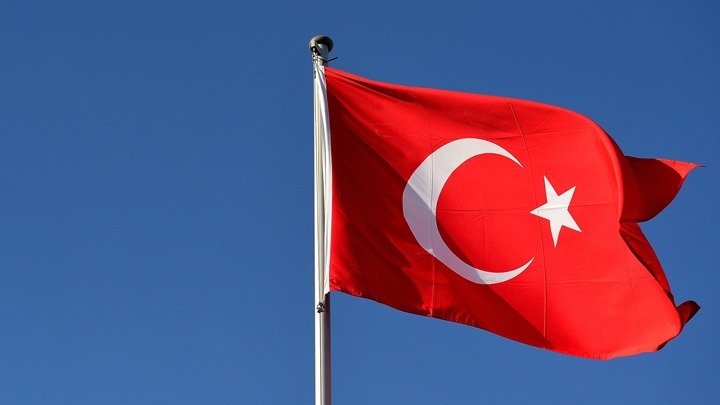 w03 112855turkflag800