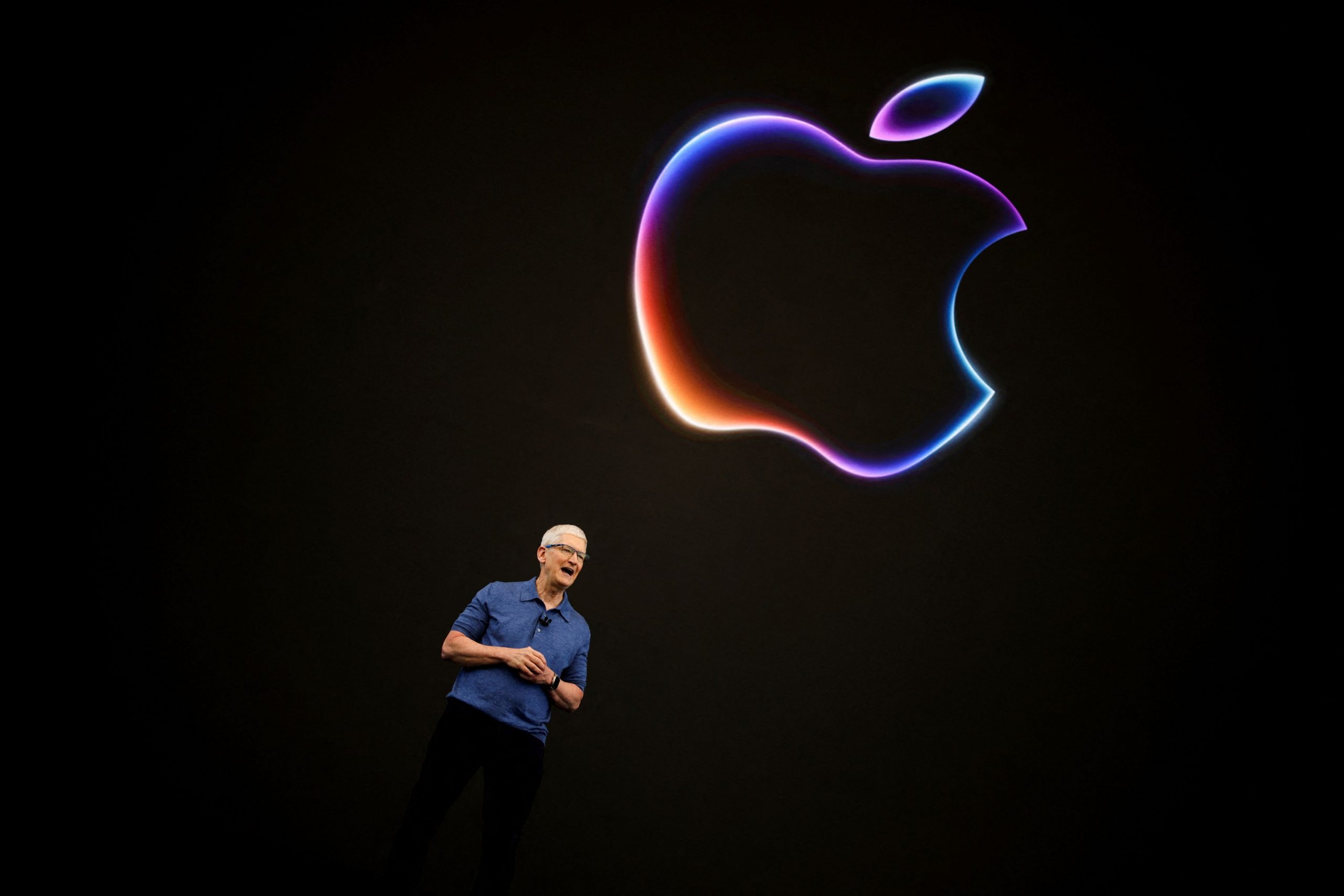tim cook wwdc2024 scaled