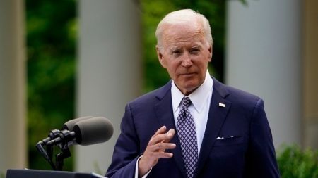 biden joe w13 944030757