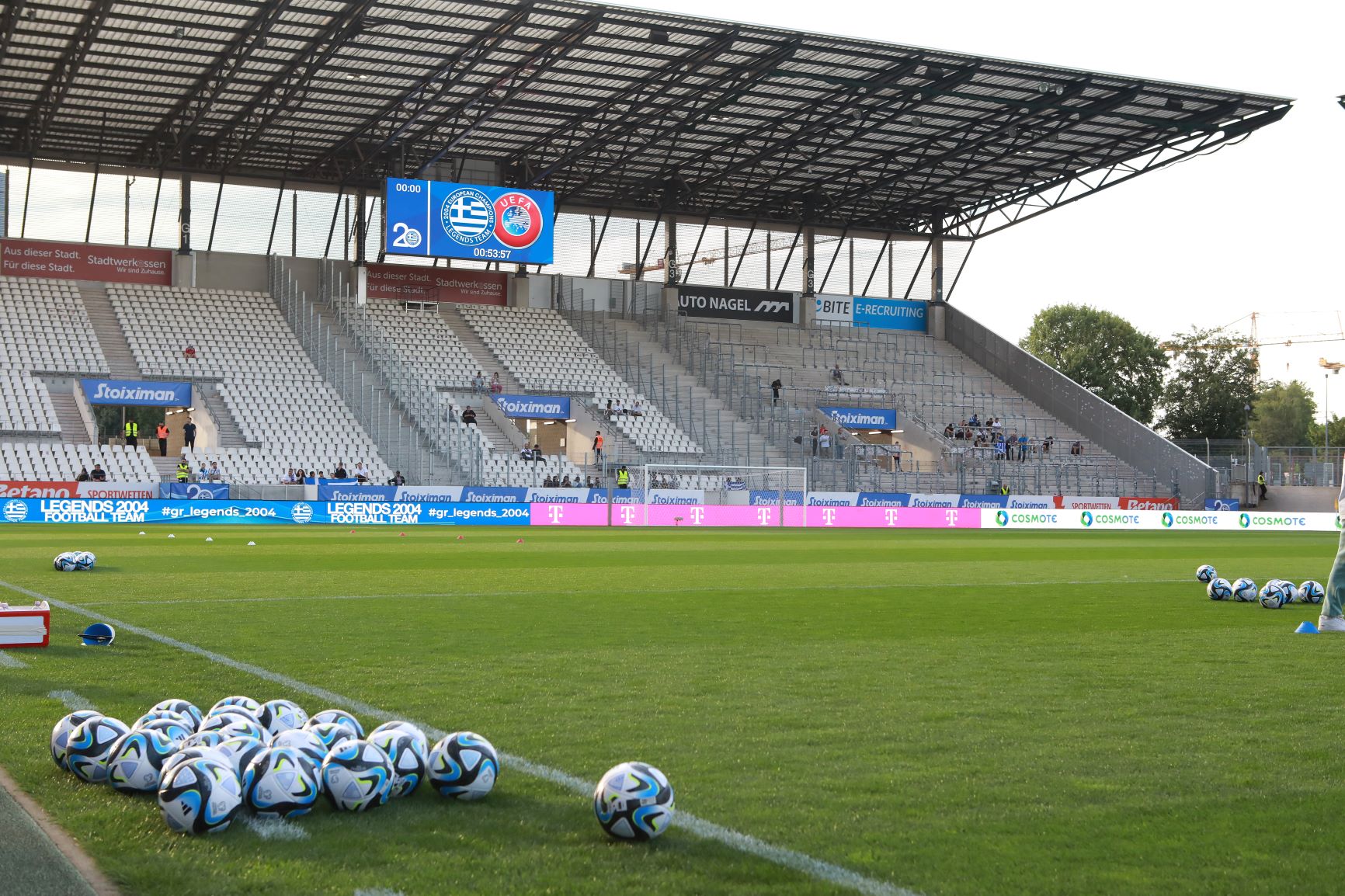 cosmote & telekom legends 2004 vs uefa all stars 3