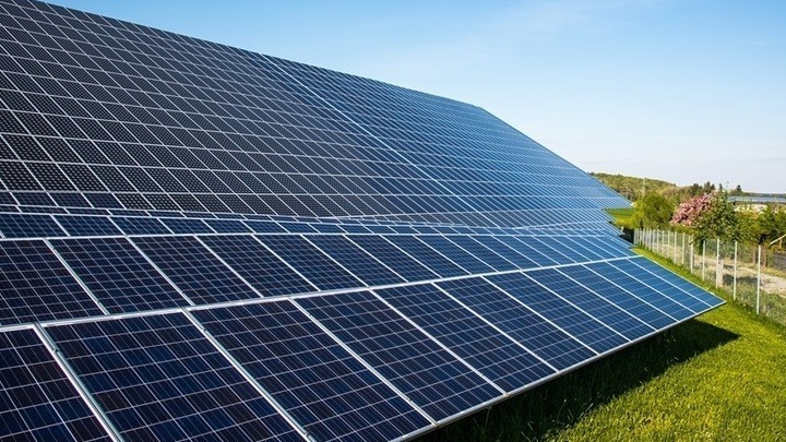 ape energeia fotovoltaika