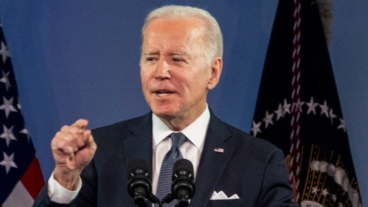 w16 194228bidenw24191804biden2225299040