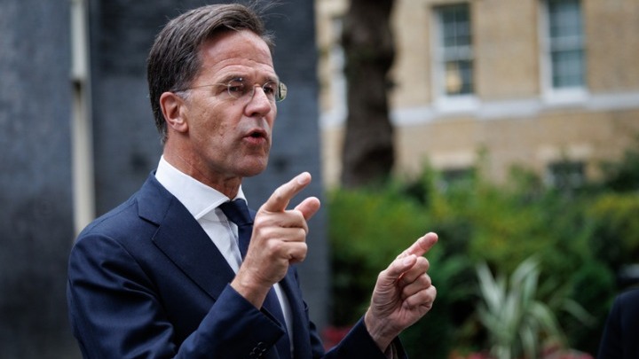 w15 60402rutte